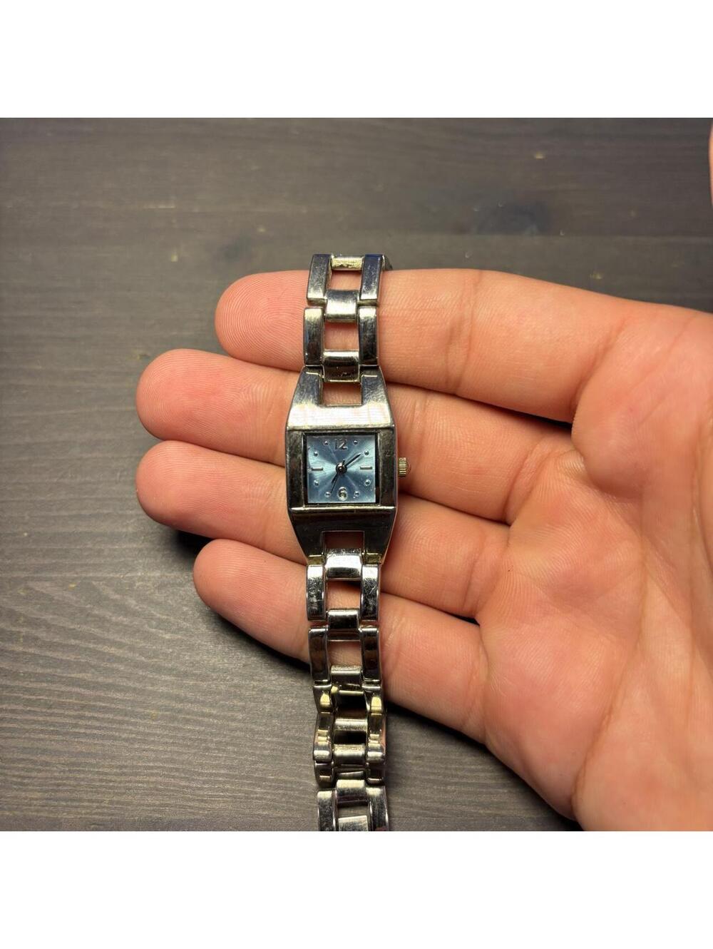 Beautiful Vintage Watch - Picture 2 of 4